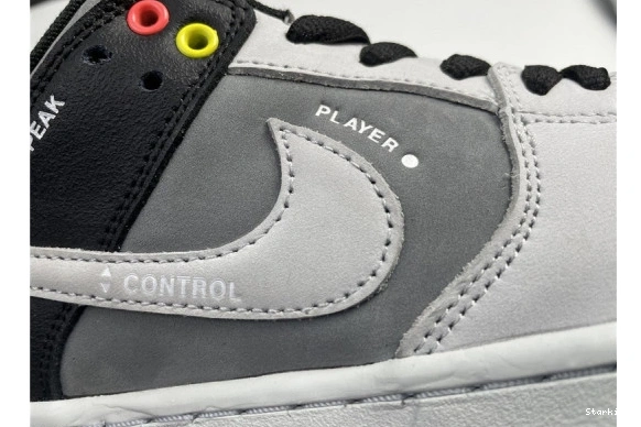 VX1000 CV1659-001 Dunk Low SB Nike 1228